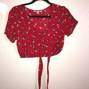 Red floral crop top shirt